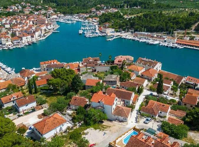 Oasis With Private Pool Vila Milna (Brac)